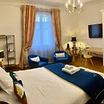 La Des Roses D'hotes Piscine Chauffee Bed & Breakfast Lucon