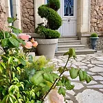 La Des Roses D'hotes Piscine Chauffee