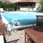 La Des Roses D'hotes Piscine Chauffee