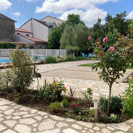 Σπίτι διακοπών La Villa Des Roses Gite Chambres D'Hotes Piscine Chauffee