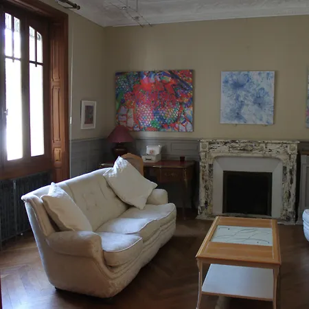 La Villa des Roses Gîte Chambres d'hôtes Piscine chauffée Luçon