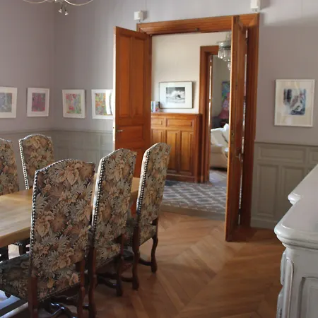 Σπίτι διακοπών La Villa Des Roses Gite Chambres D'Hotes Piscine Chauffee Luçon